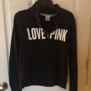 Half zip pull over